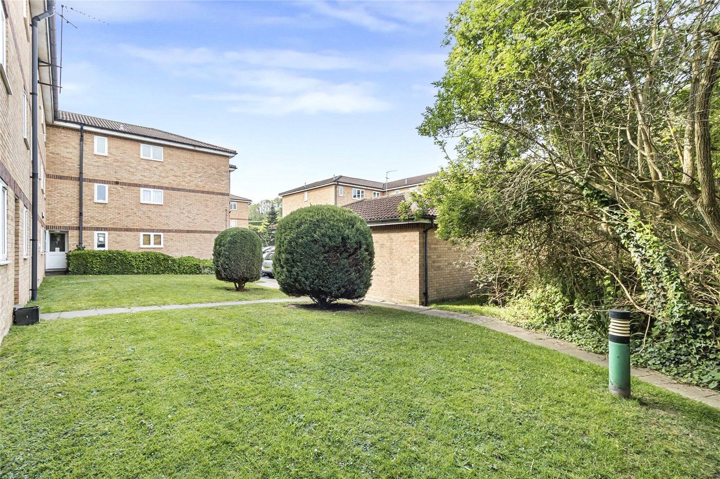 2 bedroom property for sale in Welling | Robinson Jackson