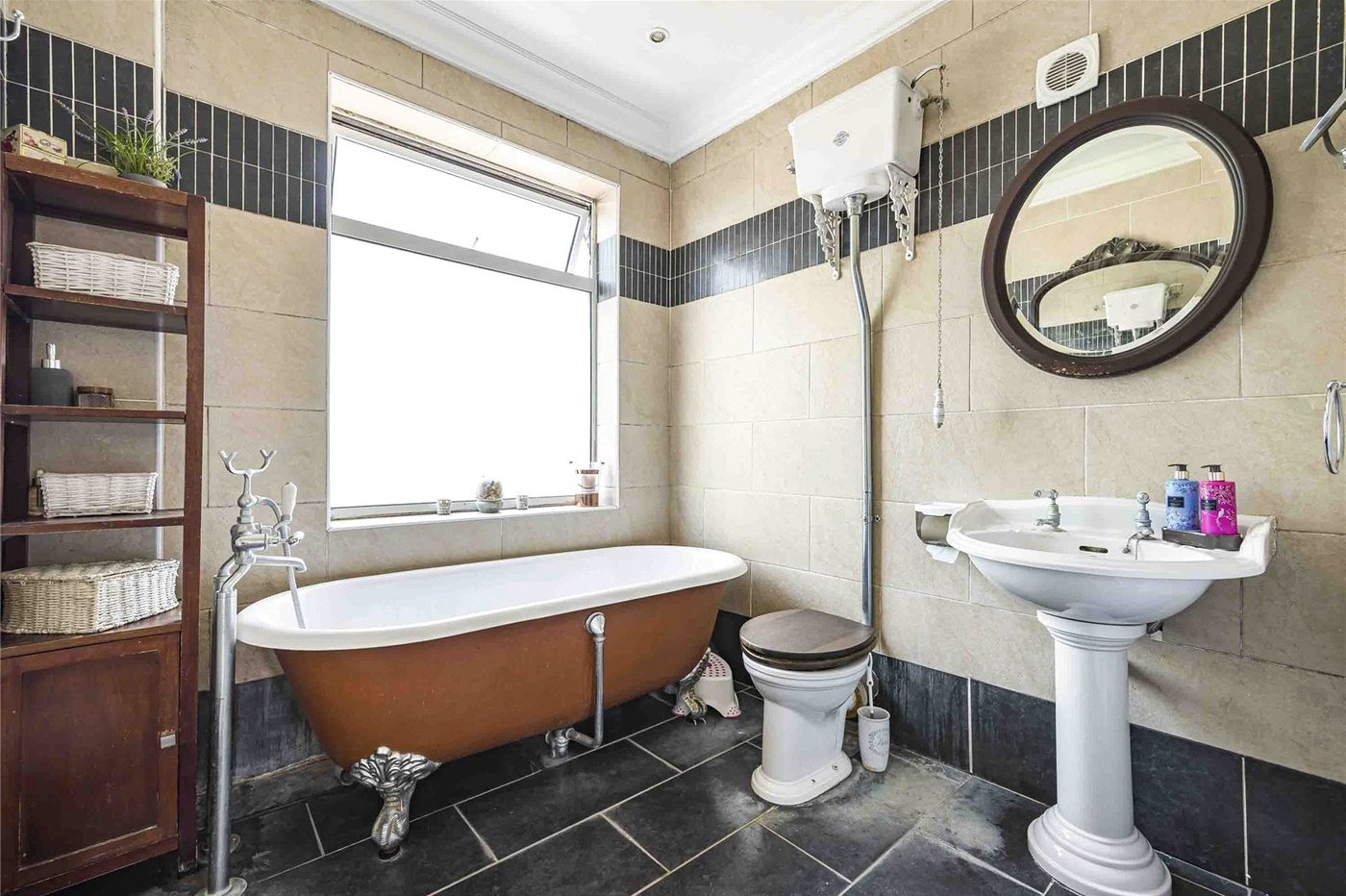 3 bedroom house for sale in Welling | Robinson Jackson