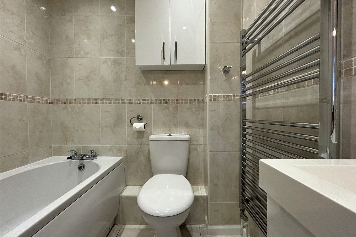 2 bedroom house for sale in Walderslade Woods | Robinson Michael & Jackson