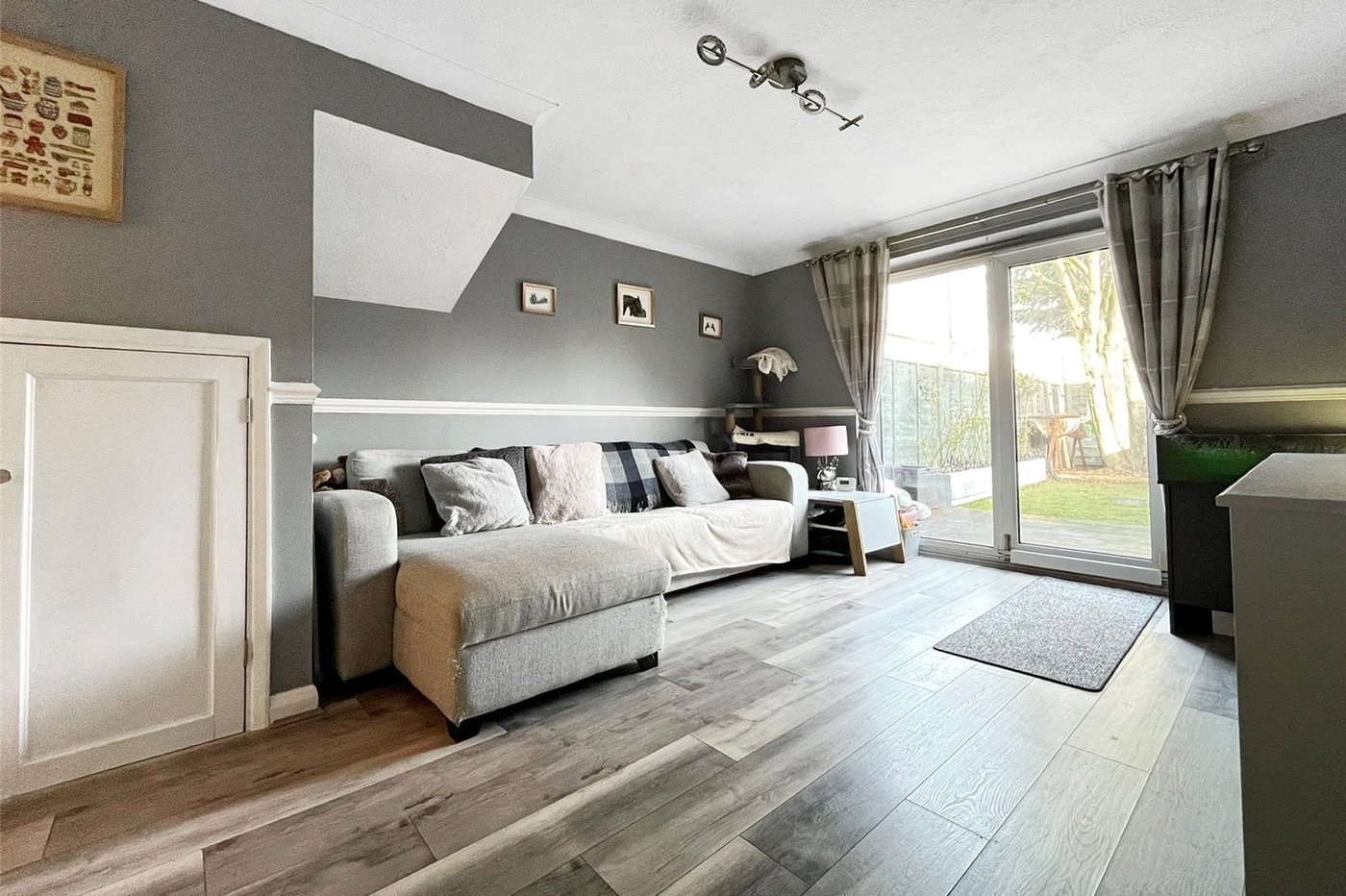 2 bedroom house for sale in Walderslade Woods | Robinson Michael & Jackson