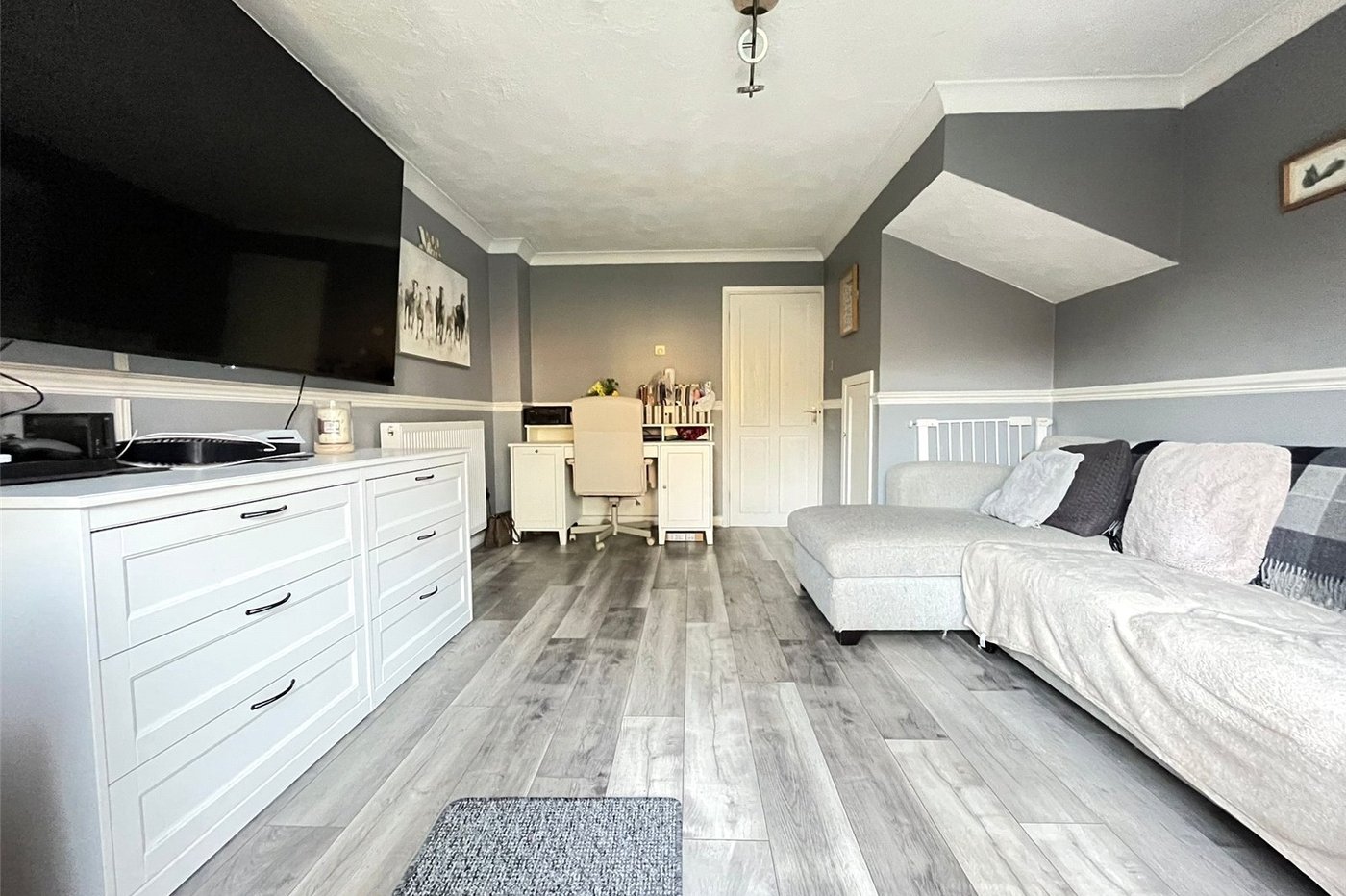 2 bedroom house for sale in Walderslade Woods | Robinson Michael & Jackson