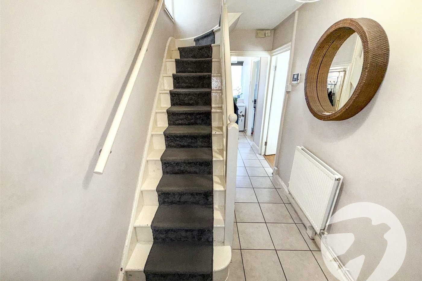 3 bedroom house for sale in London | Robinson Jackson