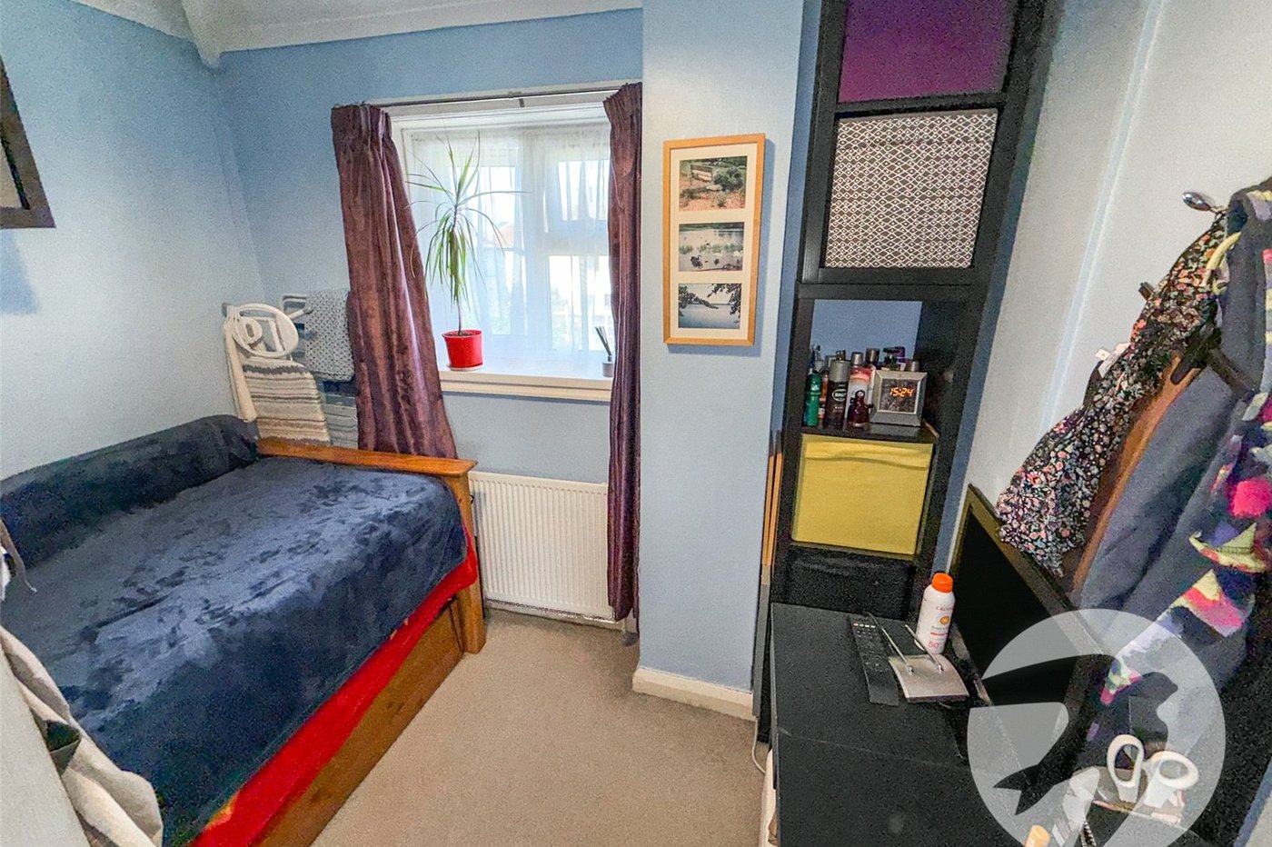 3 bedroom house for sale in London | Robinson Jackson