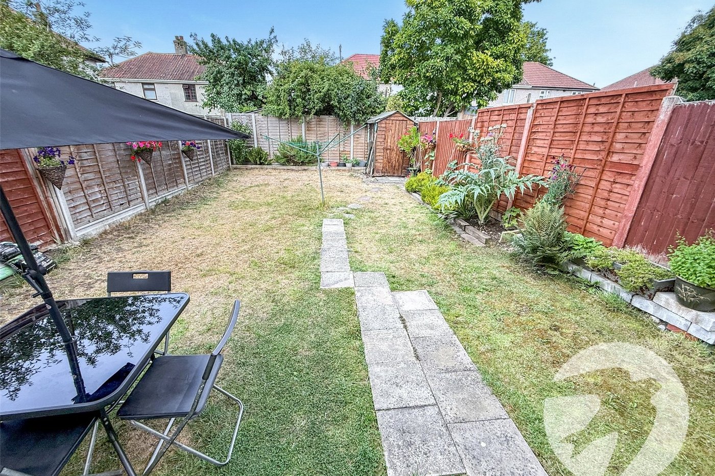 3 bedroom house for sale in London | Robinson Jackson