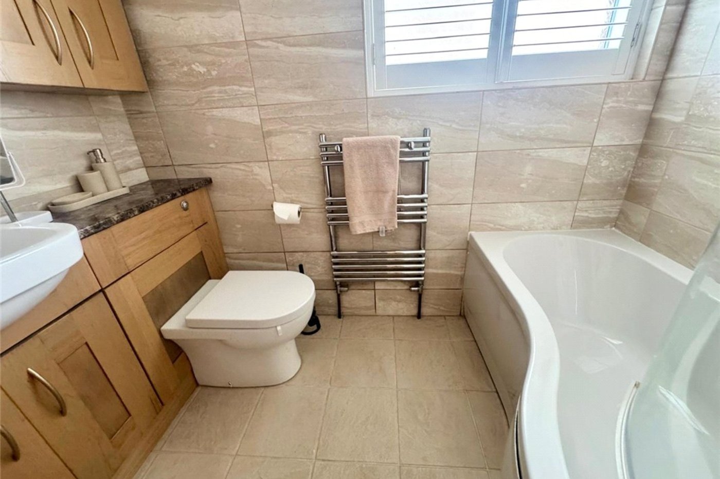 2 bedroom bungalow for sale in South Orpington | Robinson Jackson