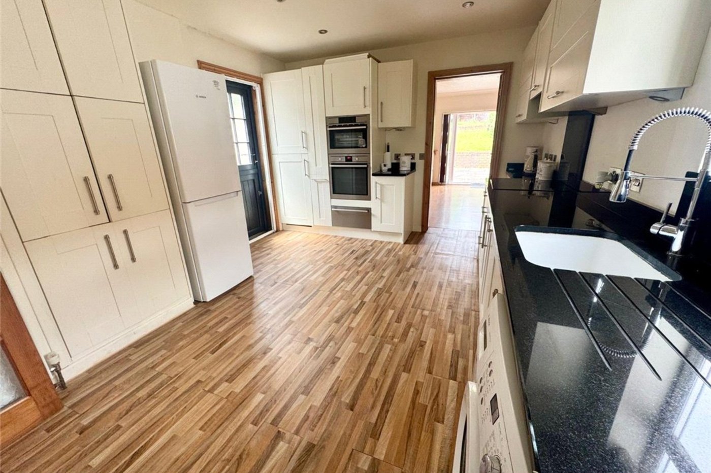 2 bedroom bungalow for sale in South Orpington | Robinson Jackson