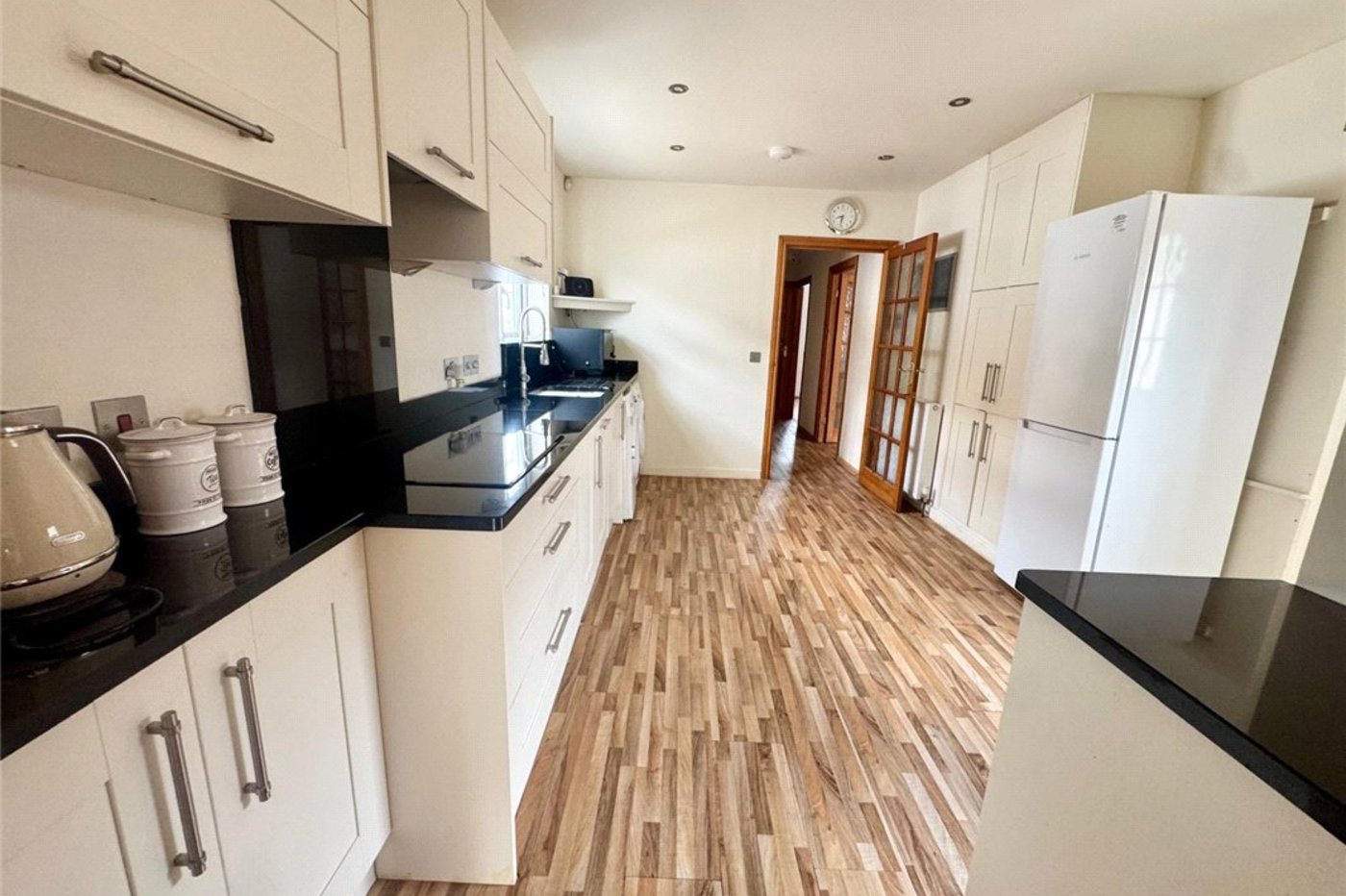 2 bedroom bungalow for sale in South Orpington | Robinson Jackson