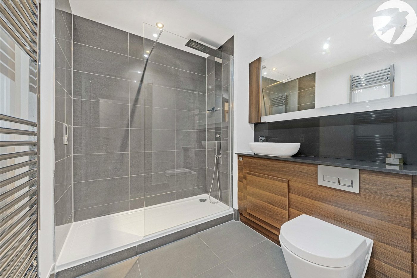 3 bedroom property for sale in Dartford | Robinson Jackson