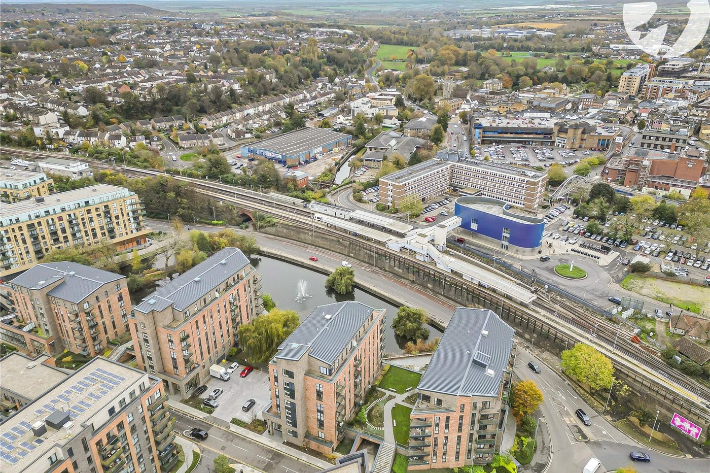 3 bedroom property for sale in Dartford | Robinson Jackson