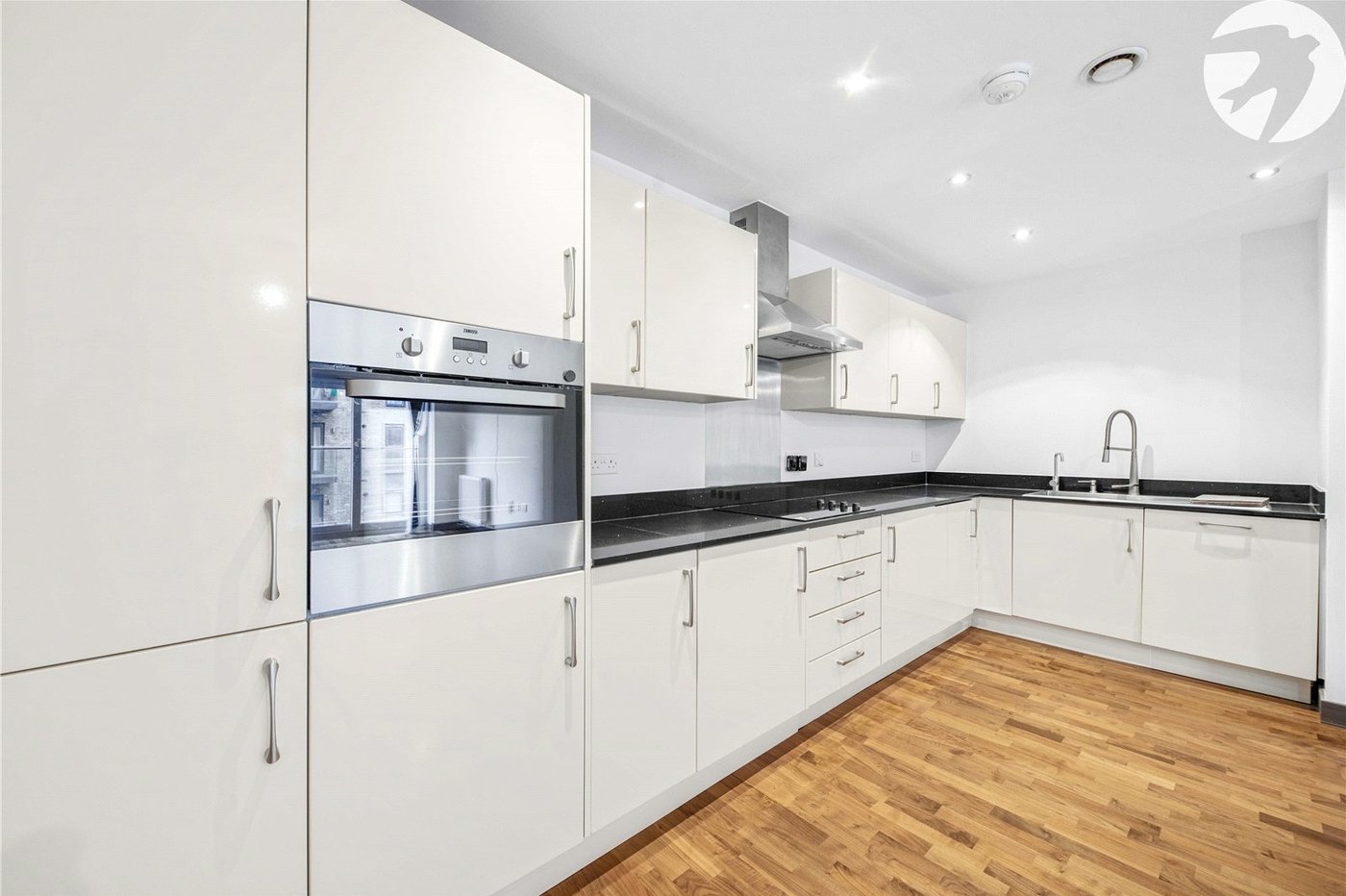 3 bedroom property for sale in Dartford | Robinson Jackson