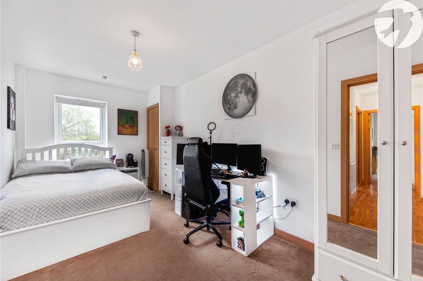 2 bedroom property for sale in Langley Square | Robinson Jackson