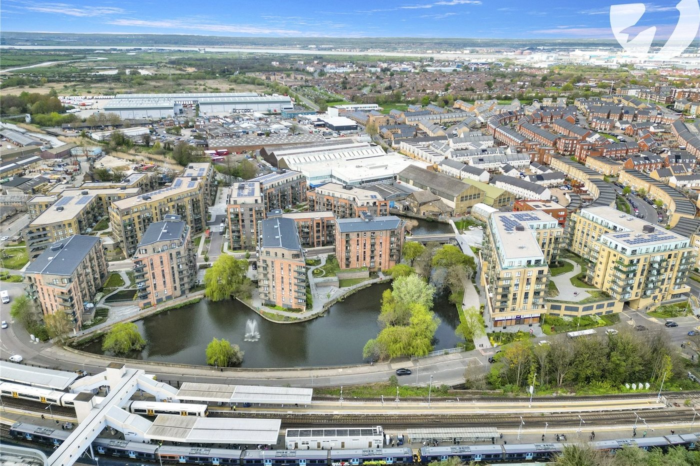 2 bedroom property for sale in Langley Square | Robinson Jackson