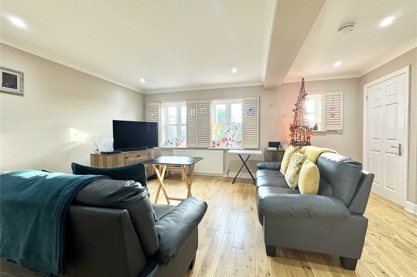 2 bedroom bungalow for sale in Tylers Green Road | Robinson Jackson