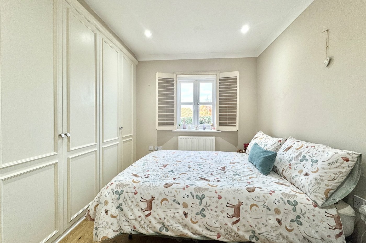 2 bedroom bungalow for sale in Tylers Green Road | Robinson Jackson