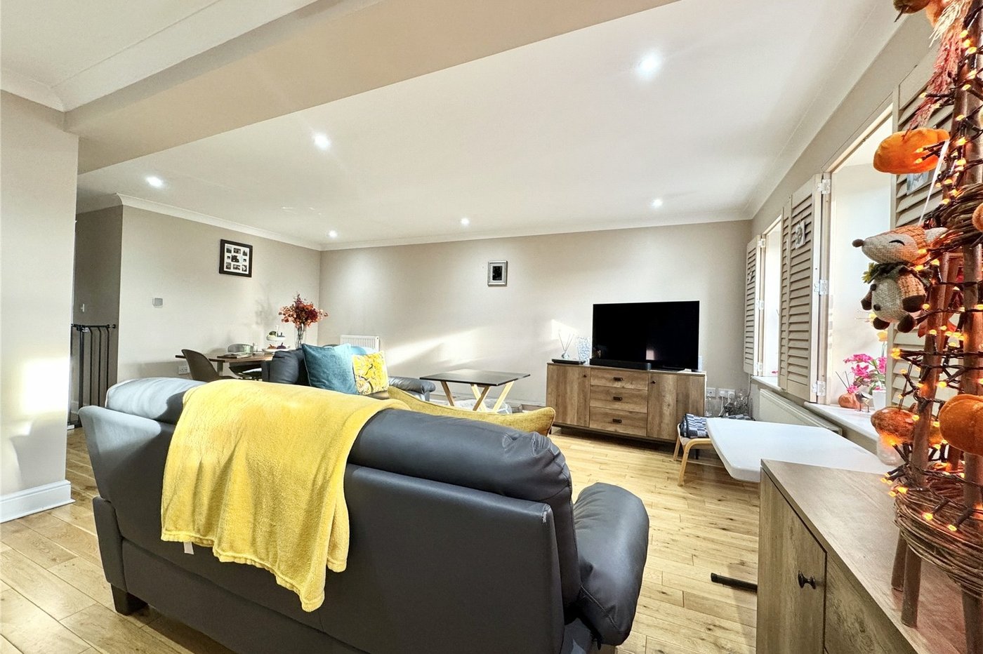 2 bedroom bungalow for sale in Tylers Green Road | Robinson Jackson