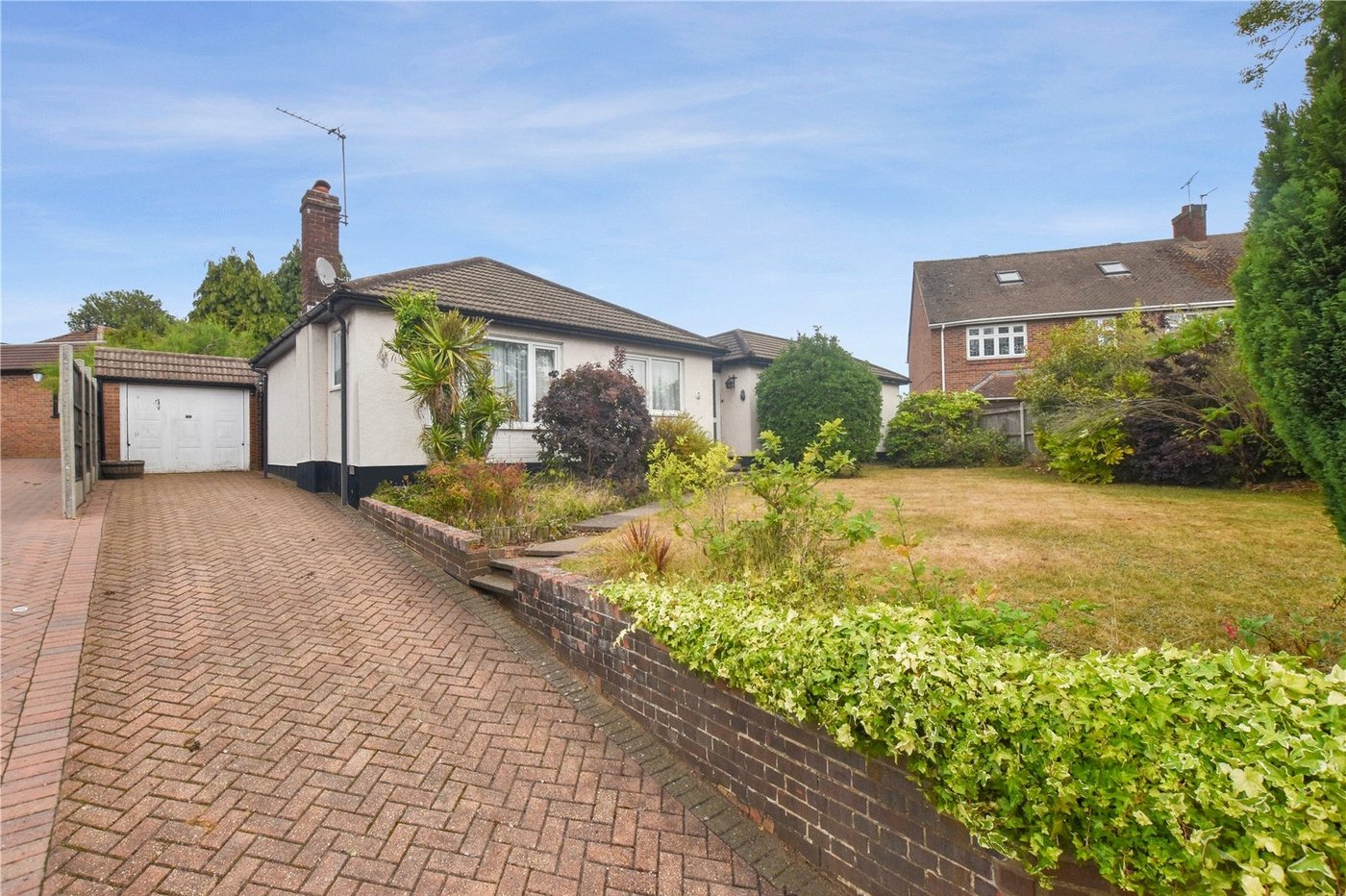 3 bedroom bungalow for sale in Bexley | Robinson Jackson