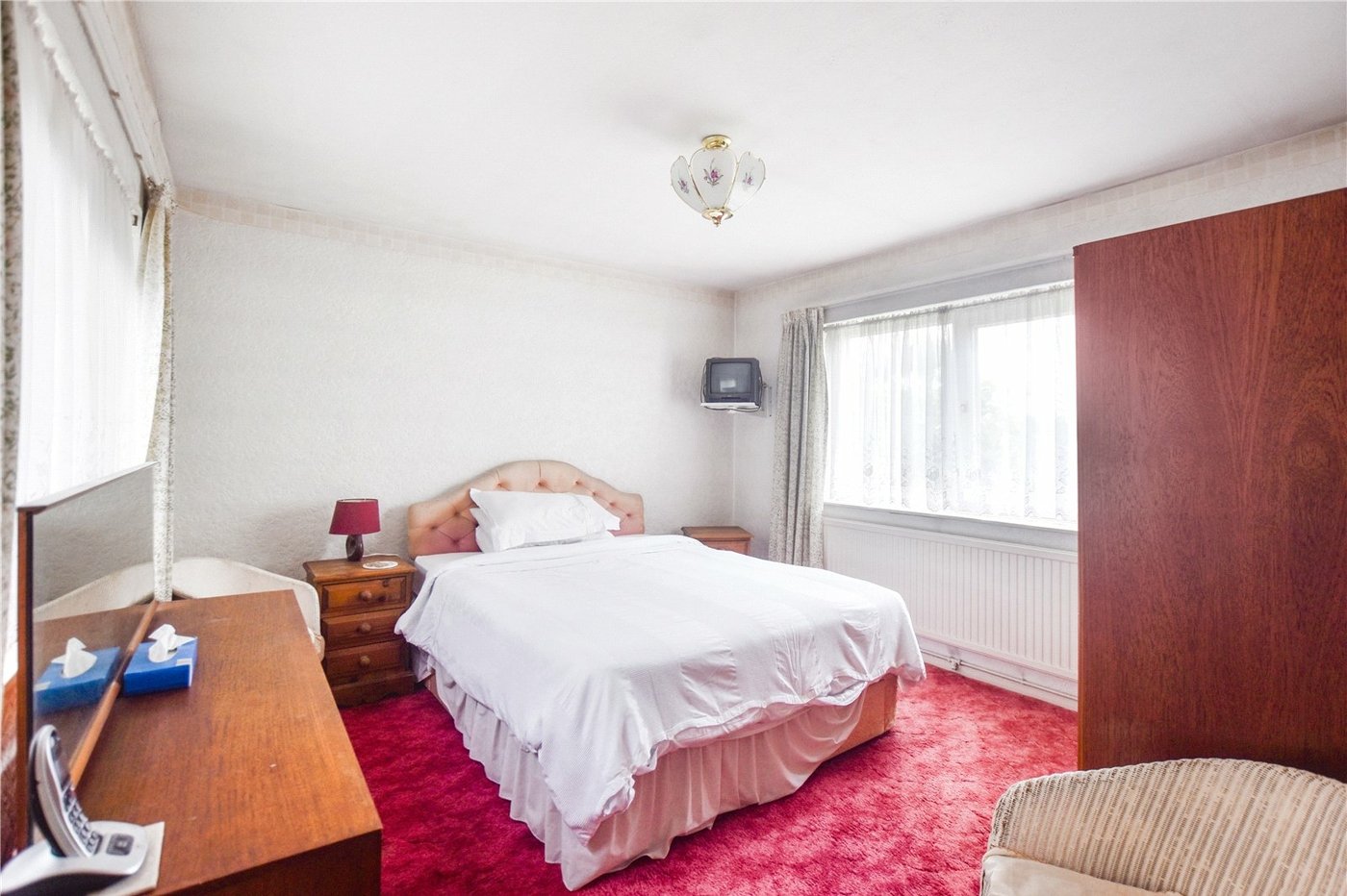 3 bedroom bungalow for sale in Bexley | Robinson Jackson