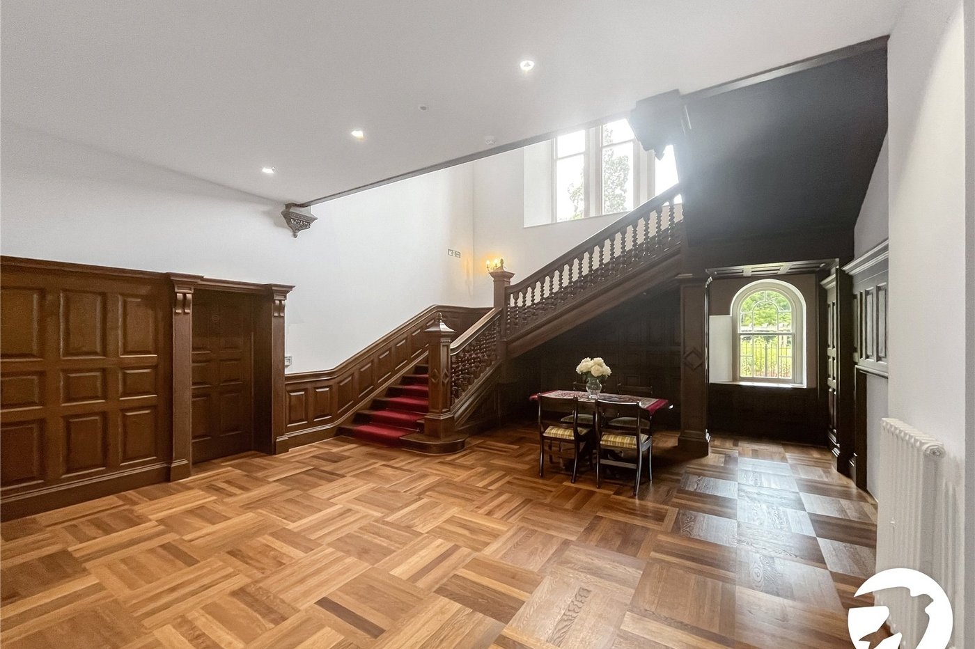 2 bedroom property for sale in Leybourne | Robinson Michael & Jackson