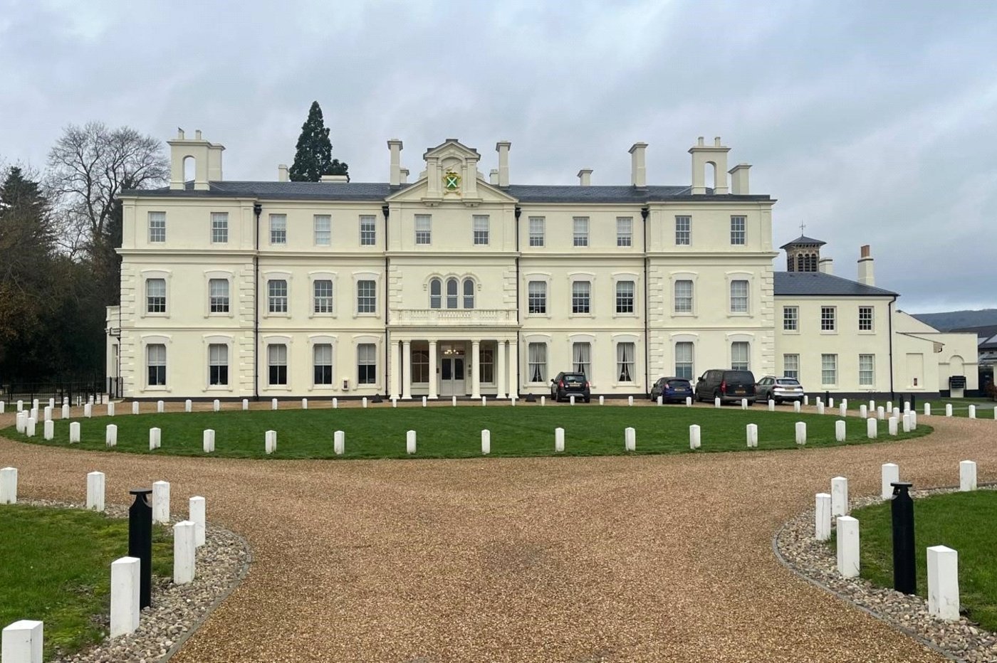 2 bedroom property for sale in Leybourne | Robinson Michael & Jackson