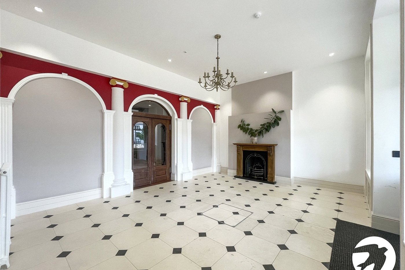 2 bedroom property for sale in Leybourne | Robinson Michael & Jackson