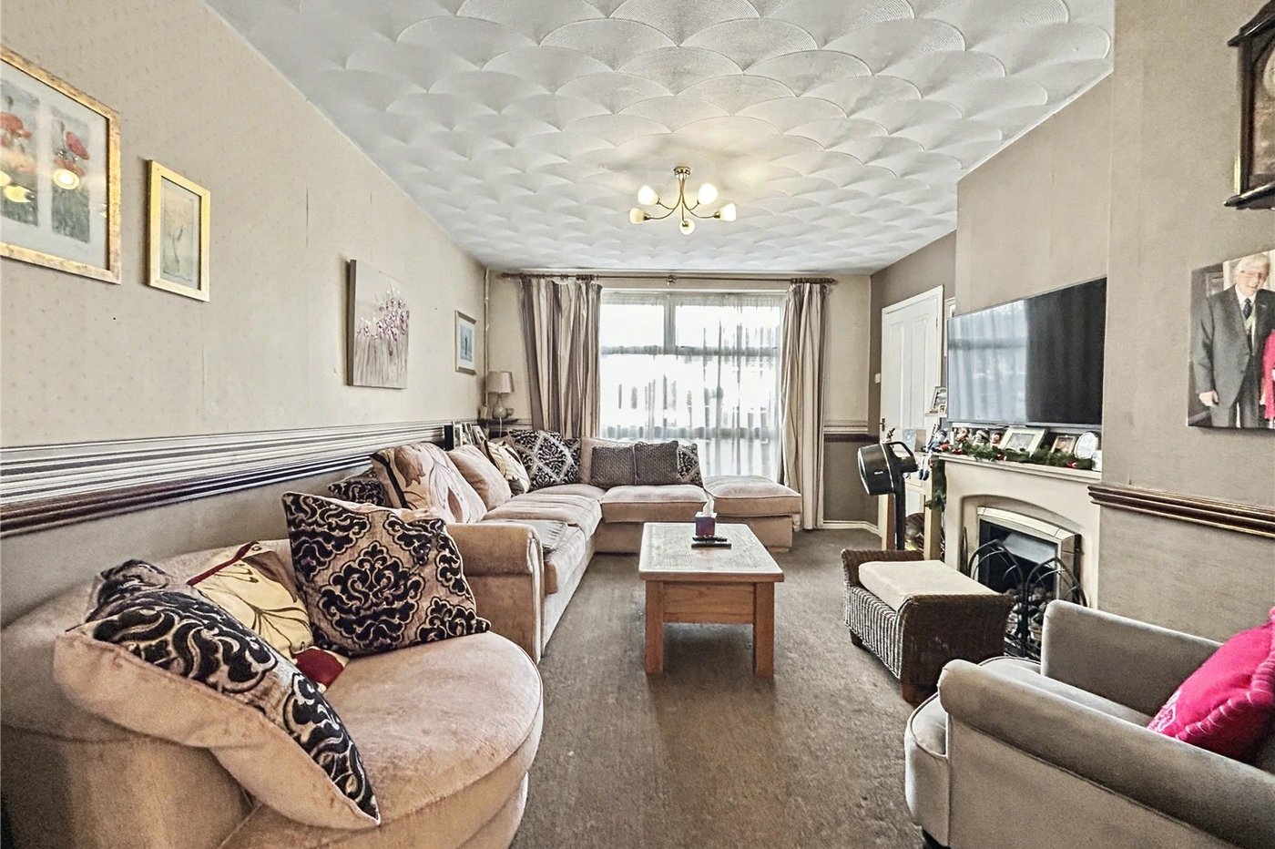 4 bedroom house for sale in Twydall | Robinson Michael & Jackson