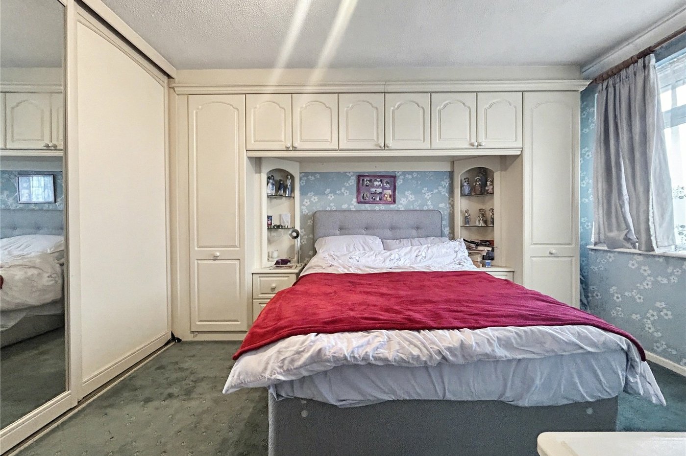 4 bedroom house for sale in Twydall | Robinson Michael & Jackson