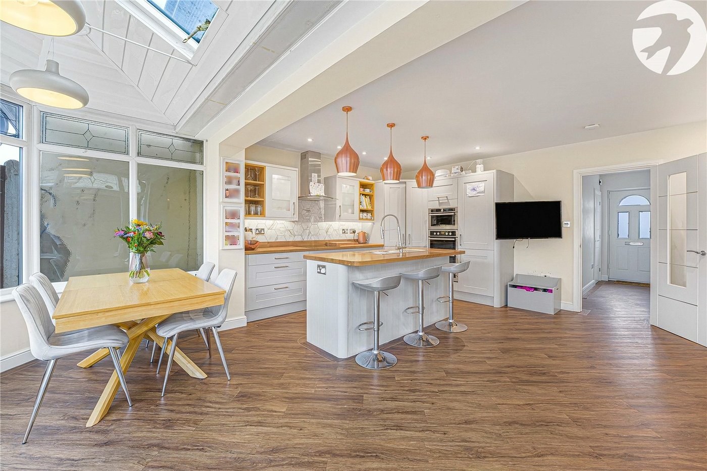 3 bedroom property for sale in West Dartford | Robinson Jackson