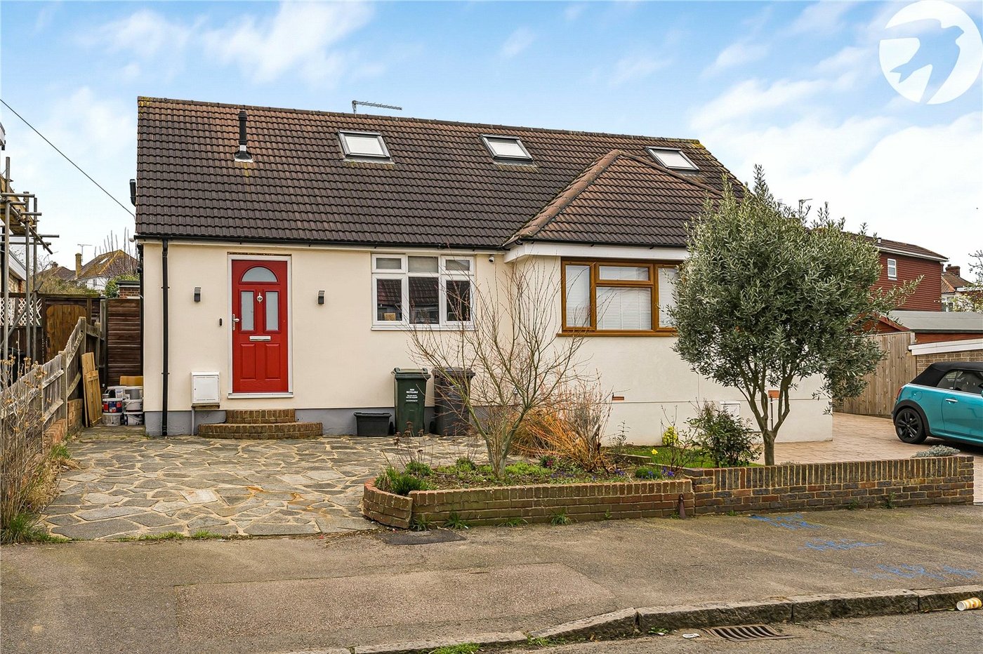 3 bedroom property for sale in West Dartford | Robinson Jackson