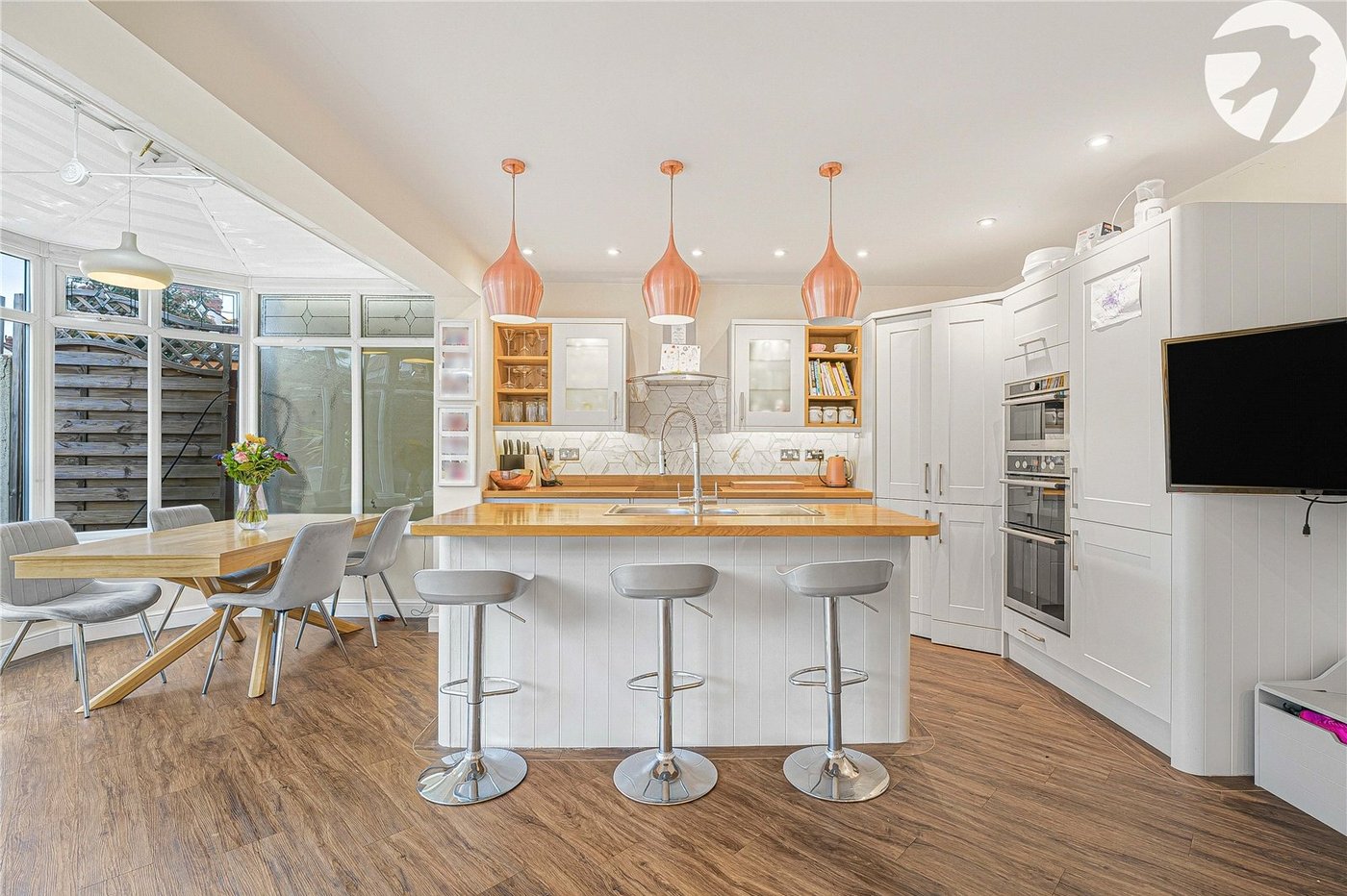 3 bedroom property for sale in West Dartford | Robinson Jackson