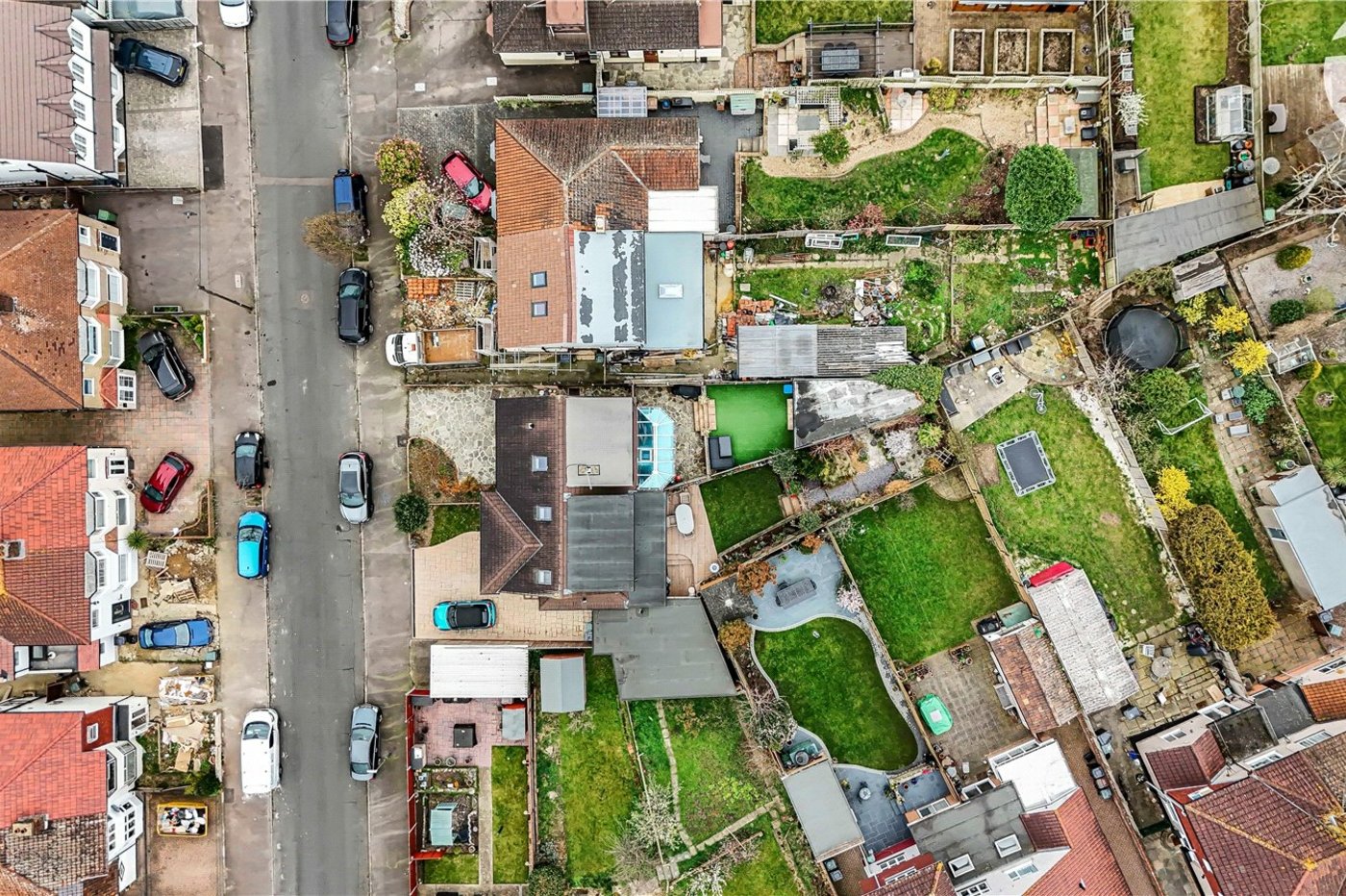 3 bedroom property for sale in West Dartford | Robinson Jackson