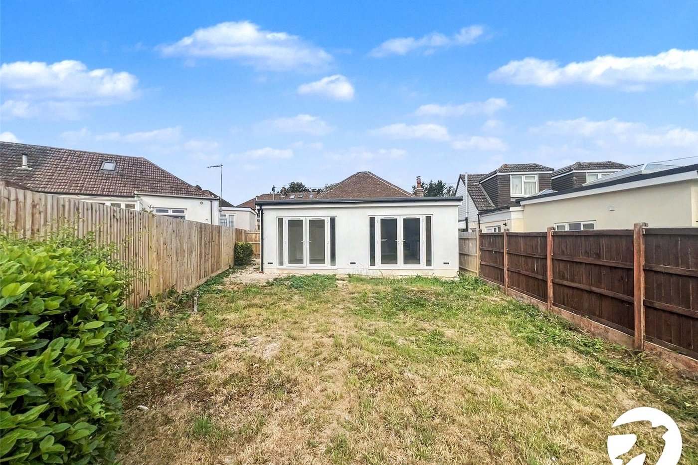 3 bedroom bungalow for sale in Rochester | Robinson Michael & Jackson