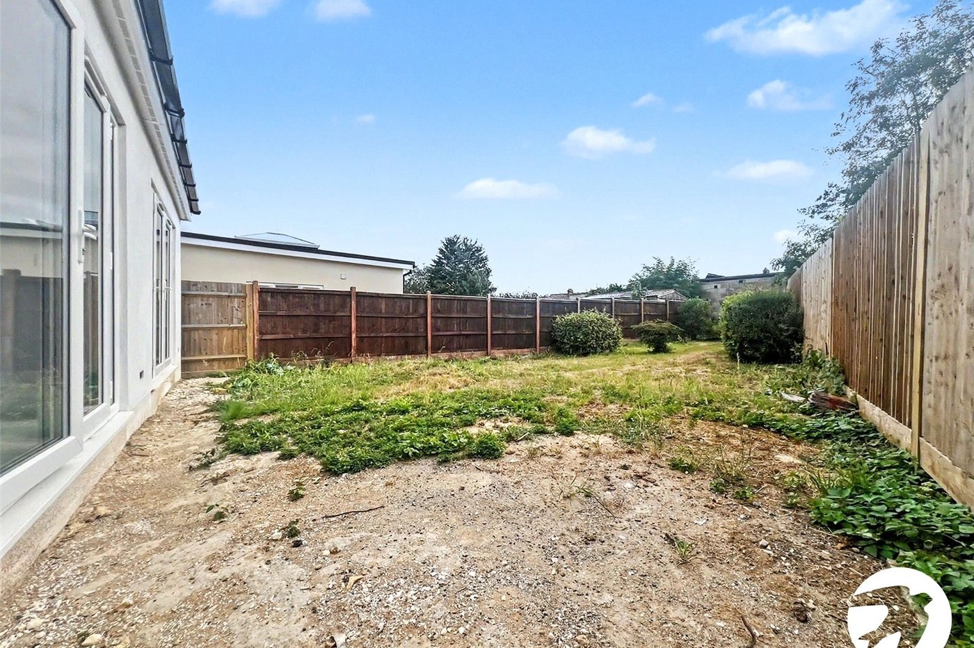 3 bedroom bungalow for sale in Rochester | Robinson Michael & Jackson