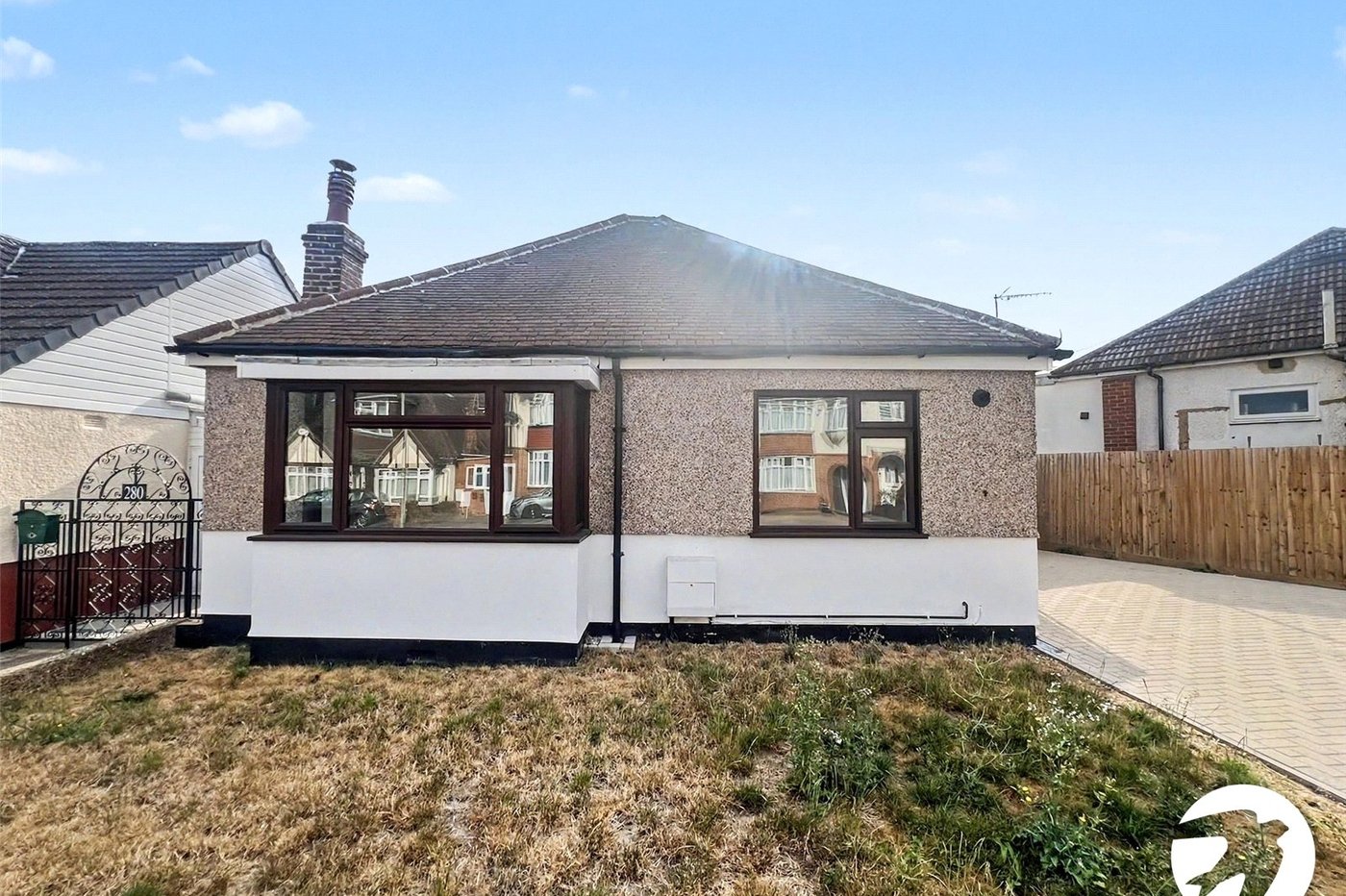3 bedroom bungalow for sale in Rochester | Robinson Michael & Jackson