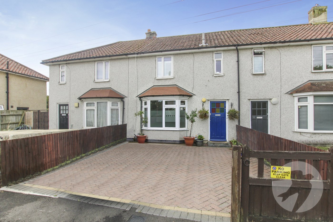 3 bedroom house for sale in London | Robinson Jackson