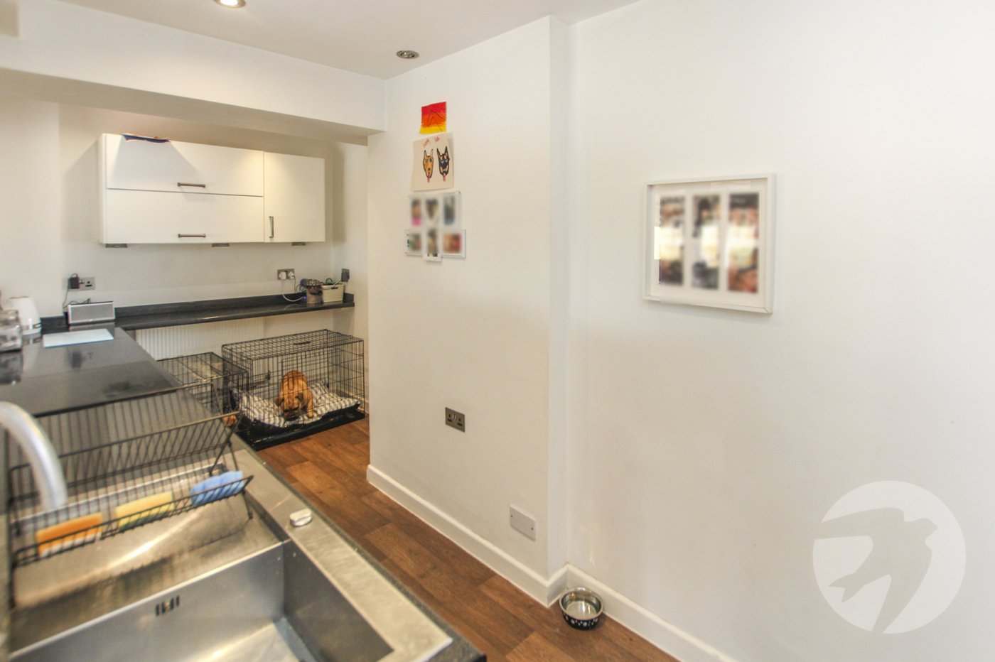 3 bedroom house for sale in London | Robinson Jackson