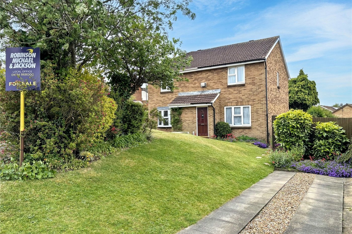 3 bedroom house for sale in Princes Park | Robinson Michael & Jackson