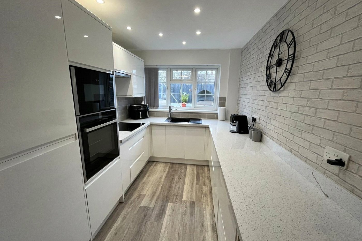 4 bedroom house for sale in Walderslade | Robinson Michael & Jackson