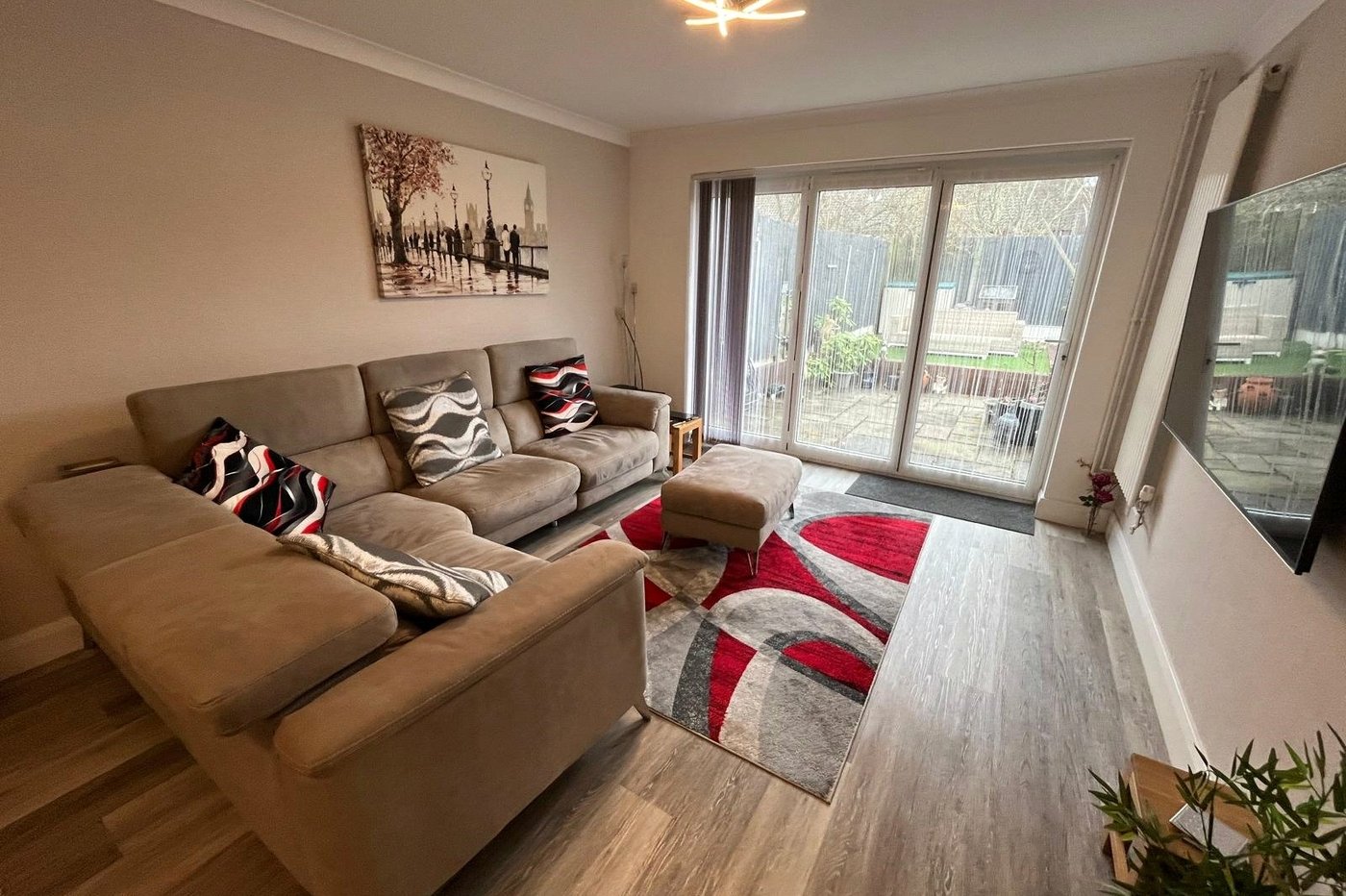 4 bedroom house for sale in Walderslade | Robinson Michael & Jackson