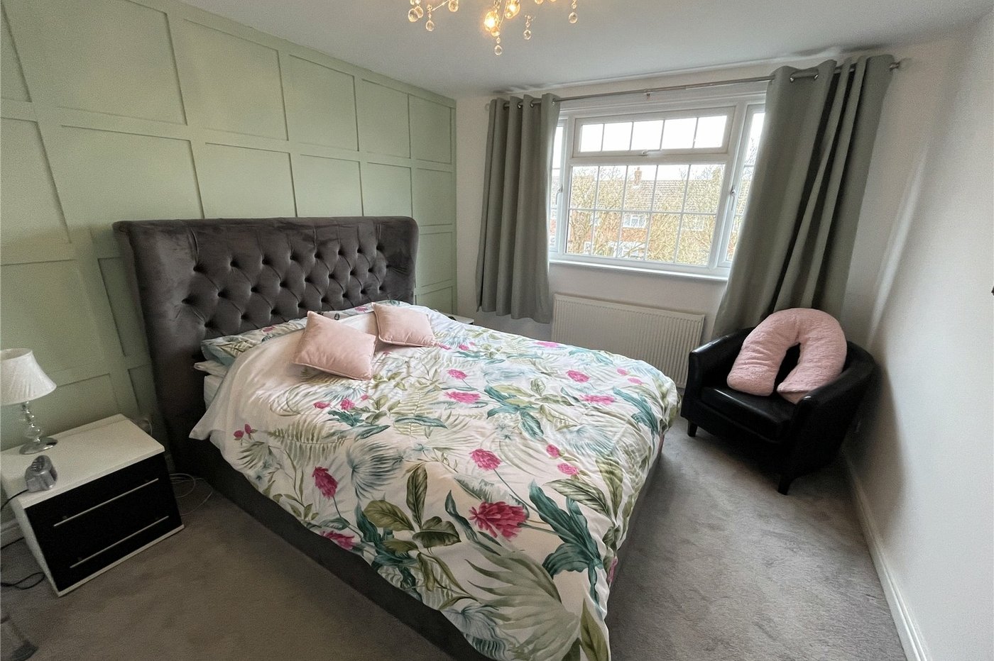 4 bedroom house for sale in Walderslade | Robinson Michael & Jackson