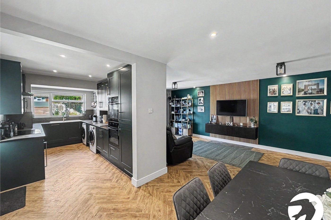 4 bedroom house for sale in Walderslade | Robinson Michael & Jackson
