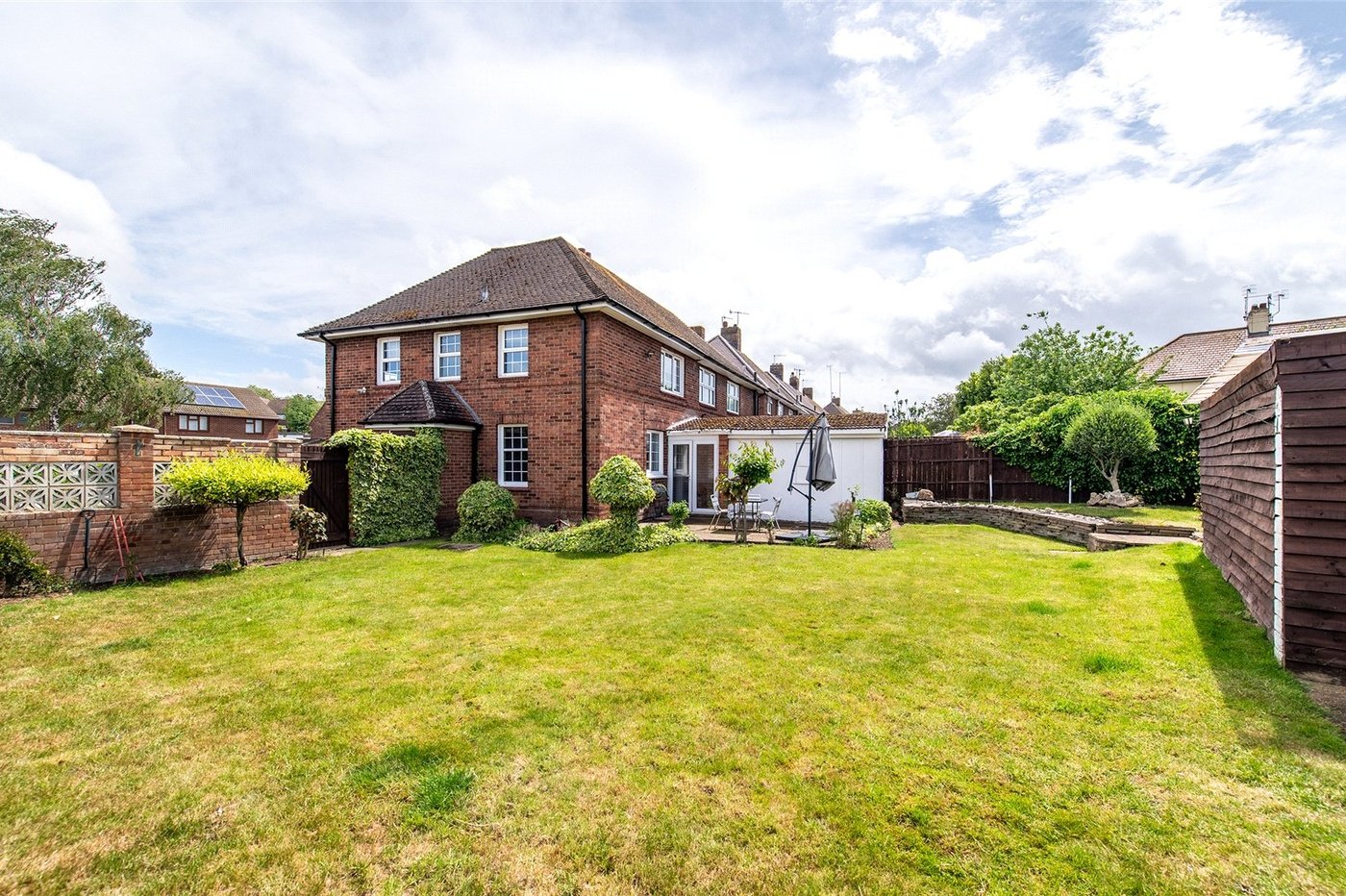 3 bedroom house for sale in Gravesend | Robinson Michael & Jackson