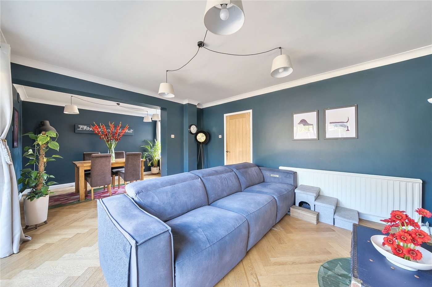 3 bedroom house for sale in London | Robinson Jackson