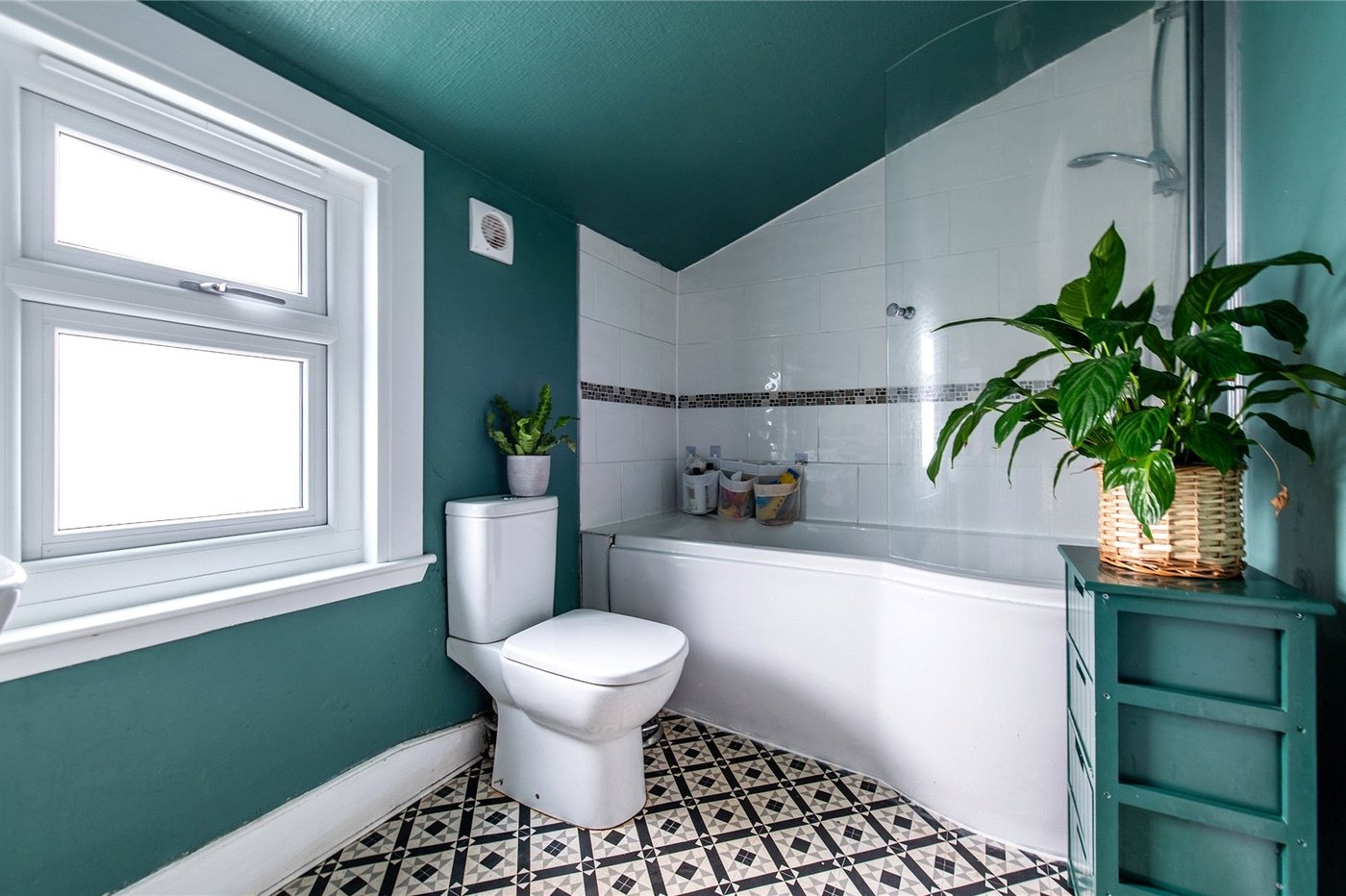 3 bedroom house for sale in Gillingham | Robinson Michael & Jackson