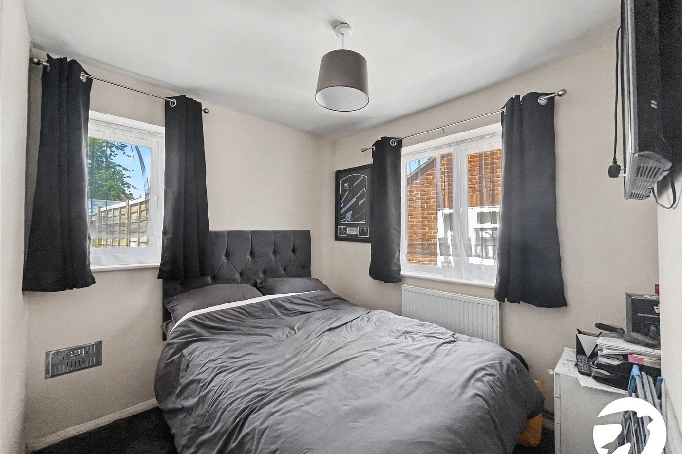 2 bedroom bungalow for sale in Sittingbourne | Robinson Michael & Jackson