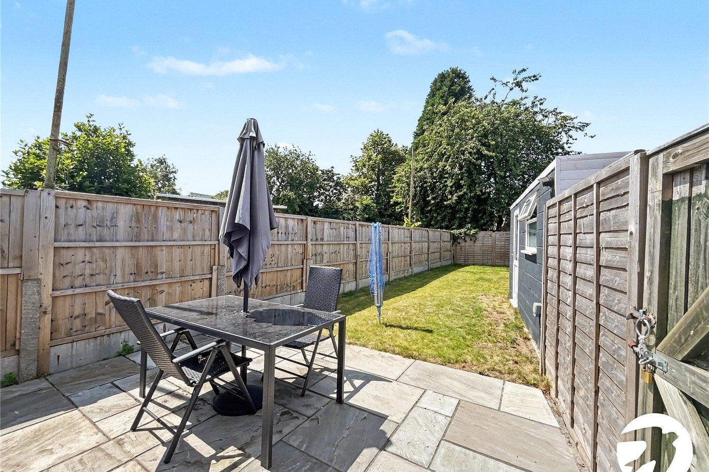 2 bedroom bungalow for sale in Sittingbourne | Robinson Michael & Jackson