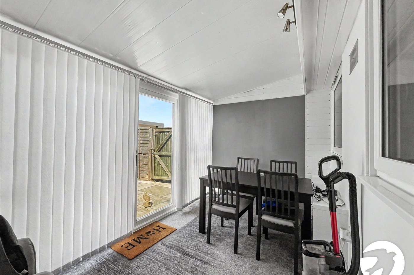 2 bedroom bungalow for sale in Sittingbourne | Robinson Michael & Jackson