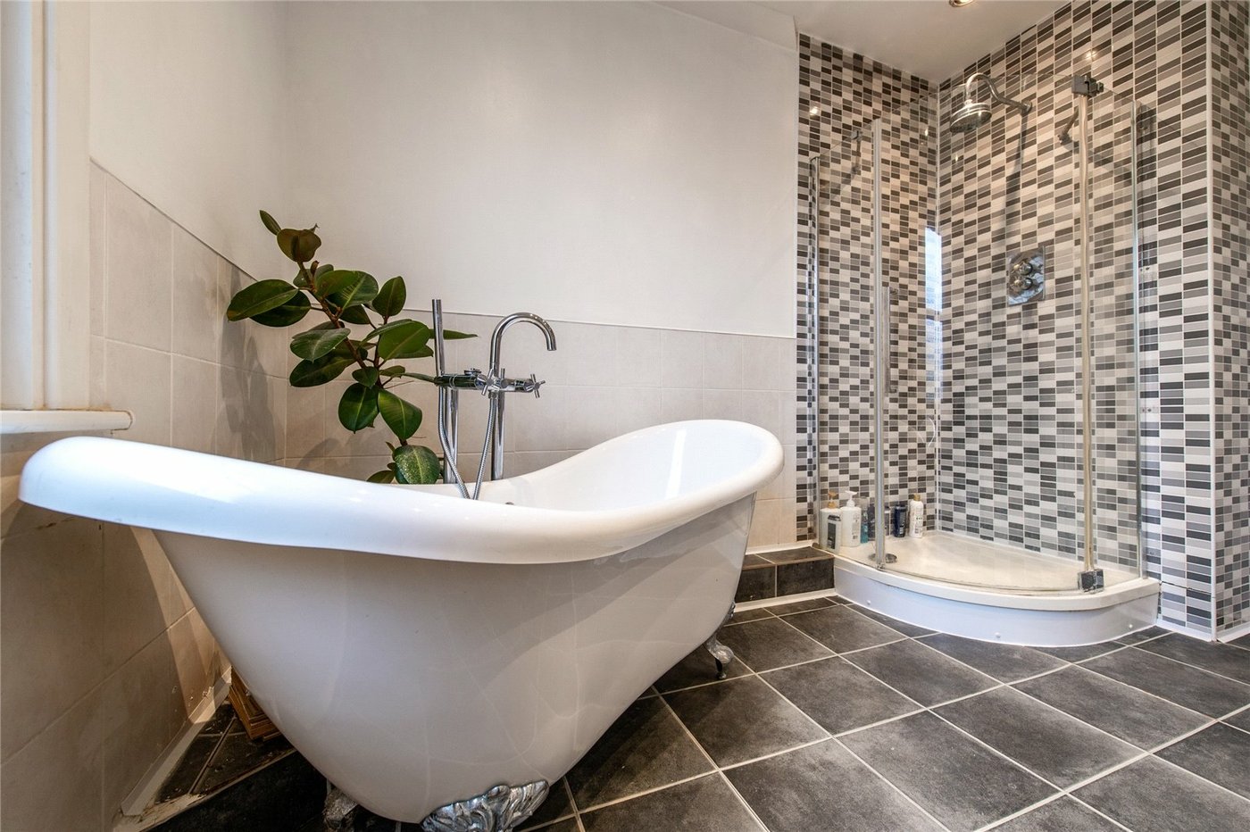 3 bedroom property for sale in Gravesend | Robinson Michael & Jackson