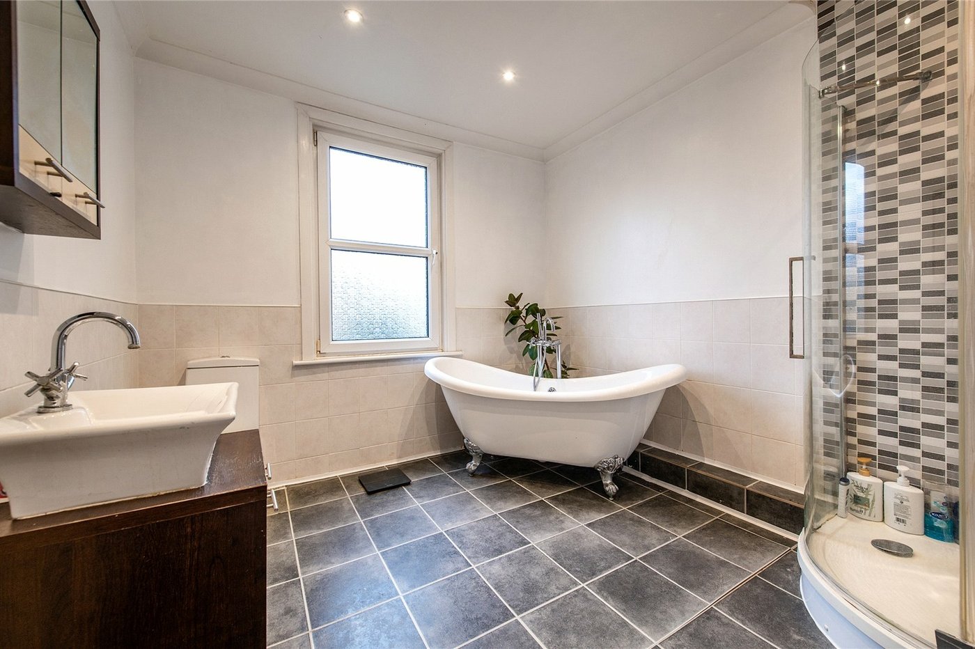 3 bedroom property for sale in Gravesend | Robinson Michael & Jackson