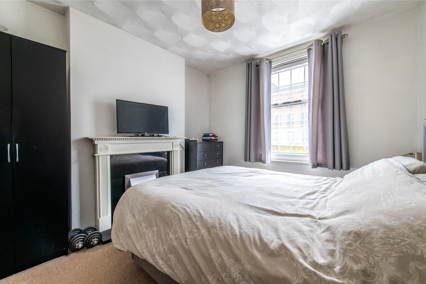 3 bedroom property for sale in Gravesend | Robinson Michael & Jackson