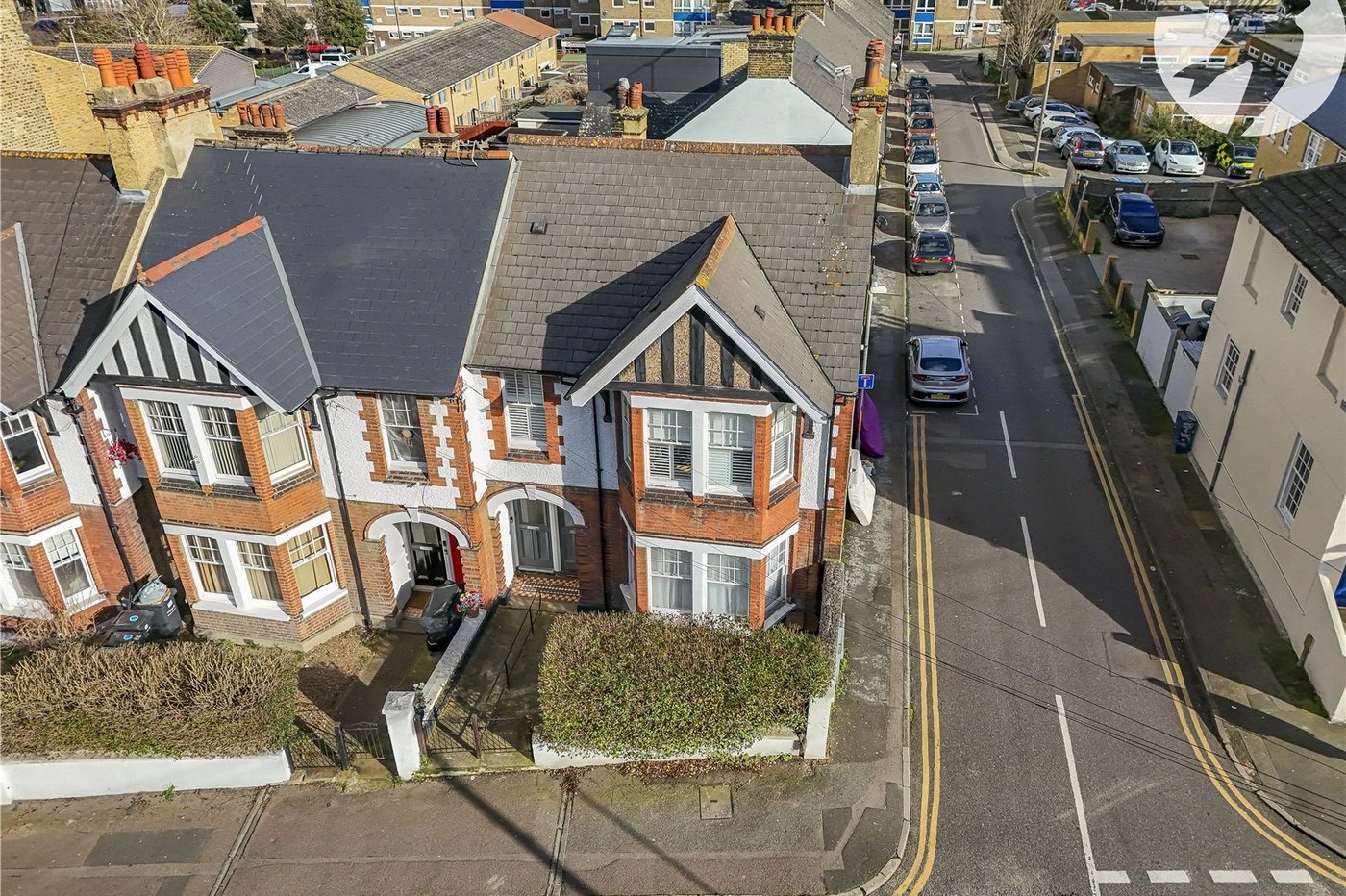 1 bedroom property for sale in Gravesend | Robinson Michael & Jackson